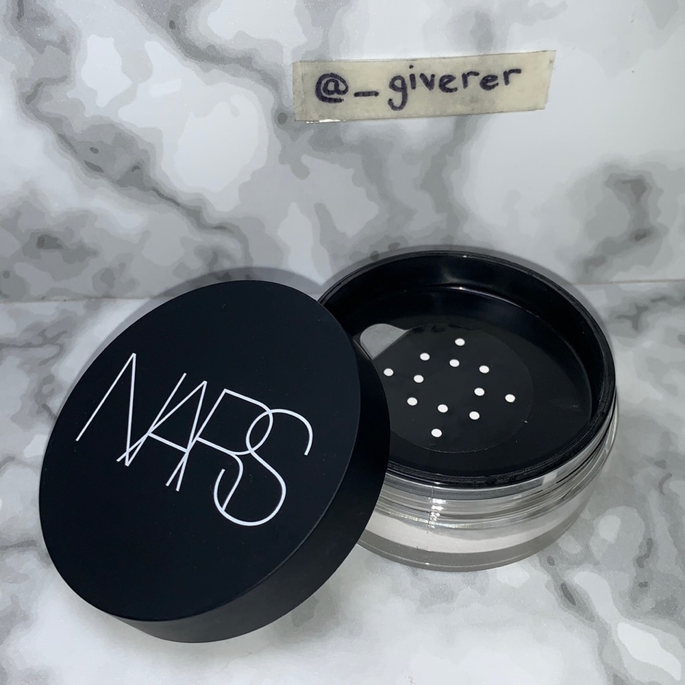 NARS Crystal Translucent Powder Setting Powder - Picture 1 of 9